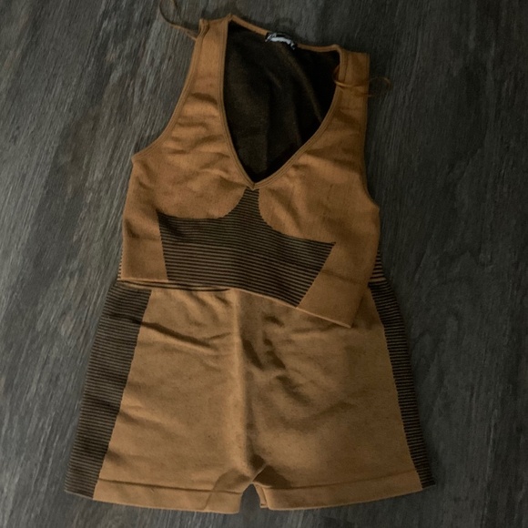 Zara two piece & bodysuit - Picture 5 of 9